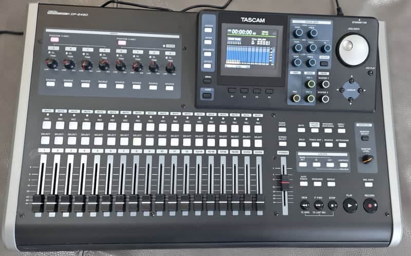 TASCAM DP-24SD 24-track Digital Portastudio