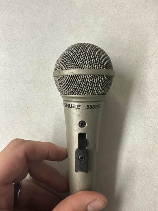 Shure 588SDX