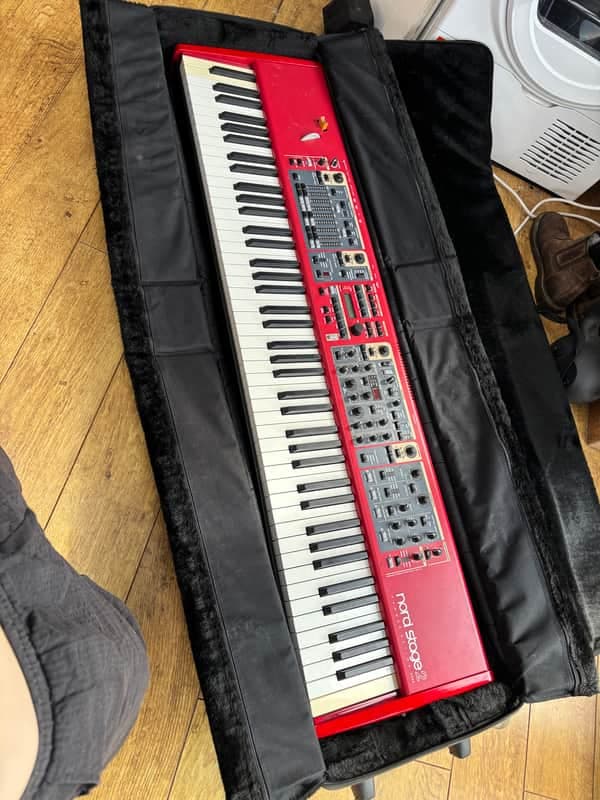 Nord Stage 2 HA88 Hammer Action 88-Key Digital Piano 2011 - 2014 - Red