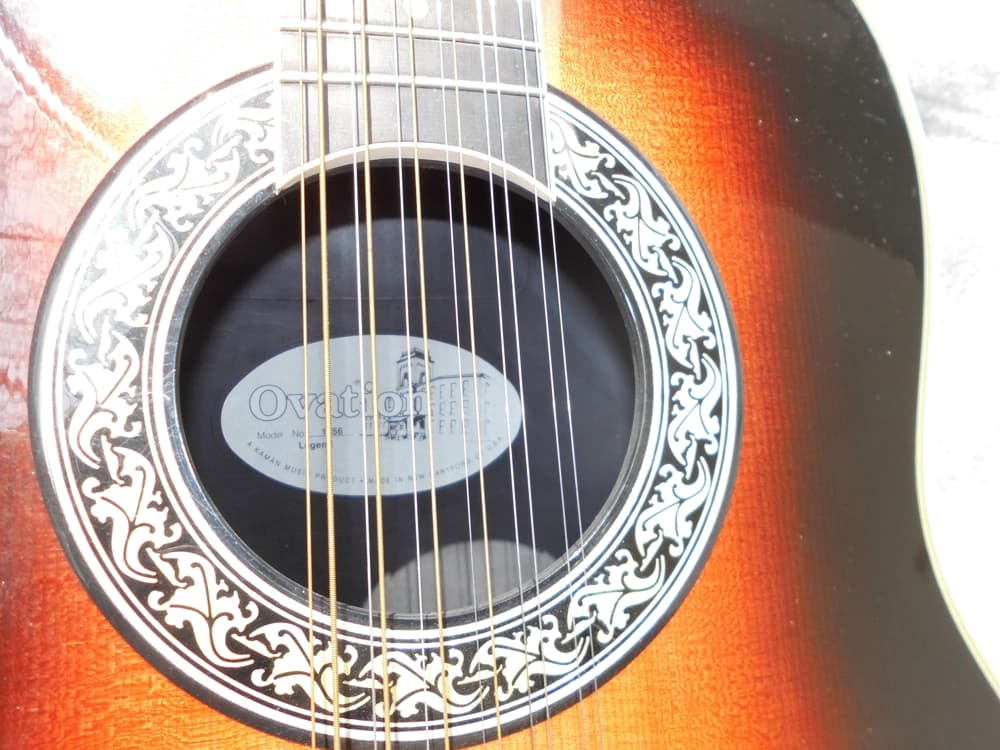 OVATION akkustische 12 string Gitarre, pick up system, Koffer, USA