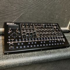 Roland SH-4D Polyphonic Desktop Synthesizer